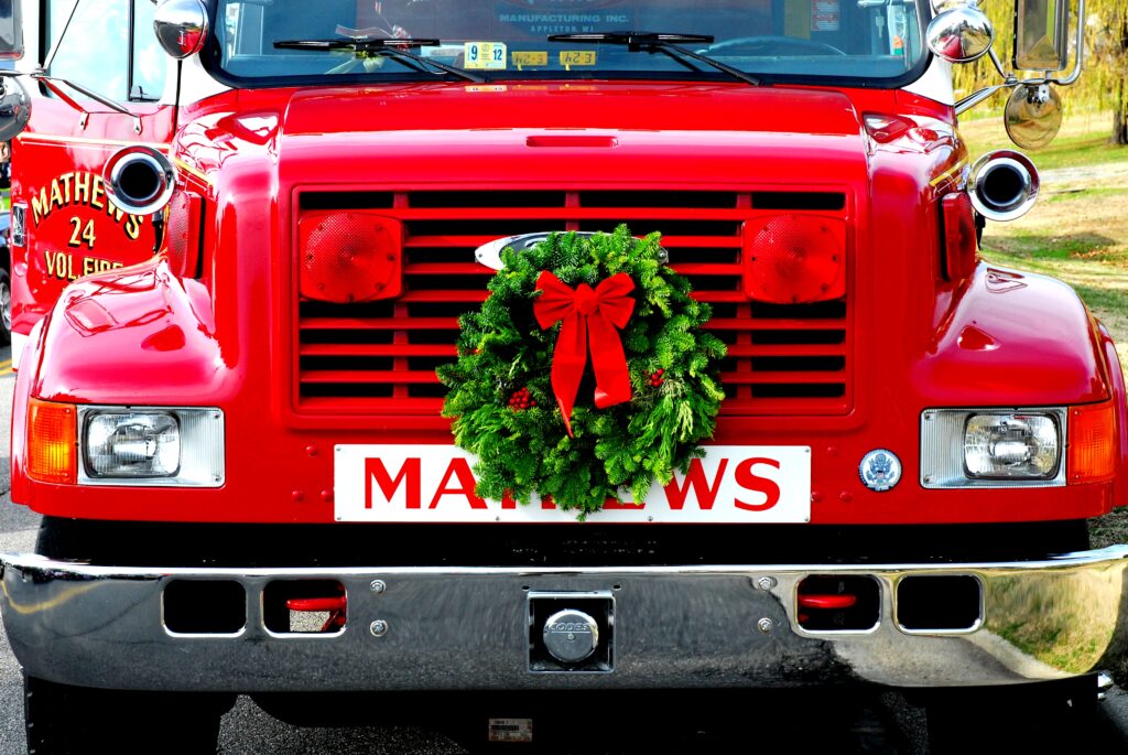 Firetruck decorated for Christmas